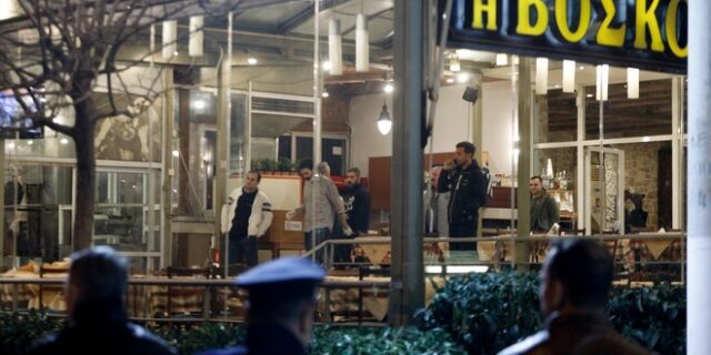 Βάρη: Πυροβολισμοί μέσα σε ταβέρνα – Δύο νεκροί, μία τραυματίας