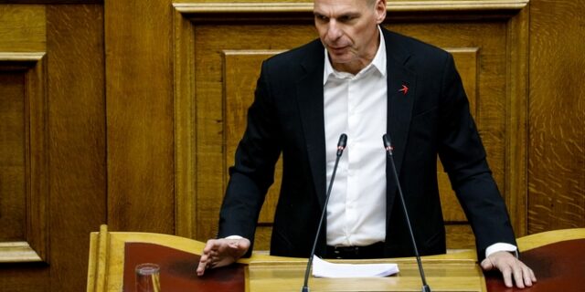 Βαρουφάκης: Και με απλή αναλογική, μια χαρά θα συγκυβερνούσαν η ΝΔ και ο ΣΥΡΙΖΑ