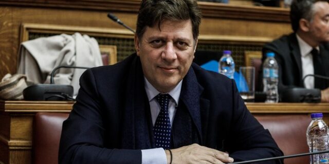 Βαρβιτσιώτης: Ο αντισημιτισμός δεν γίνεται ανεκτός στην Ελλάδα μόνο διά νόμου αλλά και στην πράξη