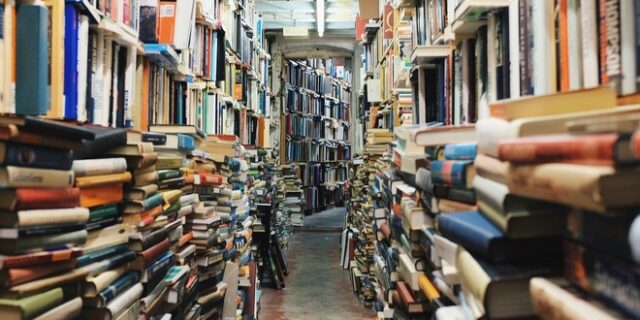 Βιβλιοπωλείο δεν πούλησε ούτε ένα βιβλίο σε μία μέρα και μετά ήρθε το Twitter