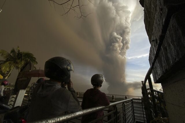 Φιλιππίνες: Έτοιμο να εκραγεί το ηφαίστειο Ταάλ – Απομάκρυνση 8.000 κατοίκων