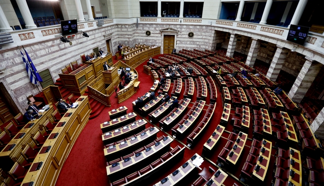 ΚΙΝΑΛ: Κατέθεσε τροπολογία στη Βουλή για την αντιμετώπιση του δημογραφικού