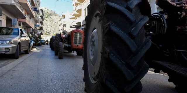 Καρδίτσα: Έφυγαν οι αγρότες από το μπλόκο του “Δέλτα”
