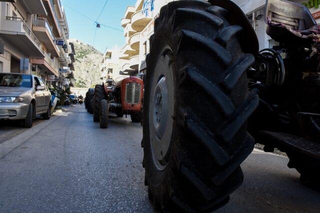 Καρδίτσα: Έφυγαν οι αγρότες από το μπλόκο του “Δέλτα”