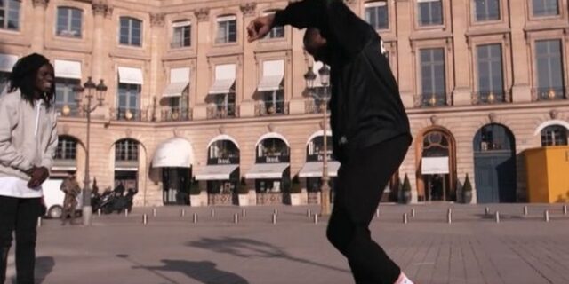 Θανάσης Αντετοκούνμπο: Χόρεψε το “ζεϊμπέκικο της Ευδοκίας” στο Παρίσι