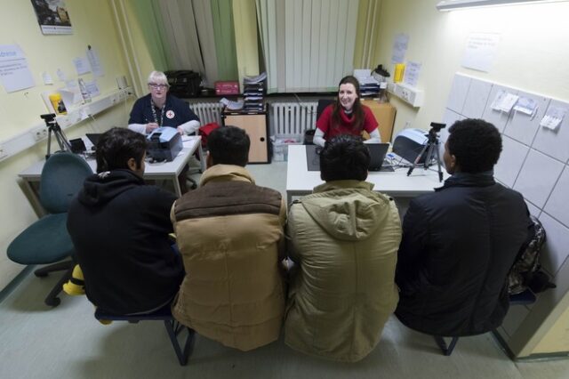 Το σχέδιο της Γερμανίας για το άσυλο: Προκαταρκτική εξέταση και δίκαιη κατανομή των αιτούντων