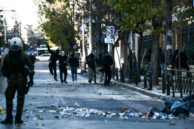 Επεισόδια και οδοφράγματα στην ΑΣΟΕΕ – Κλειστή η Πατησίων