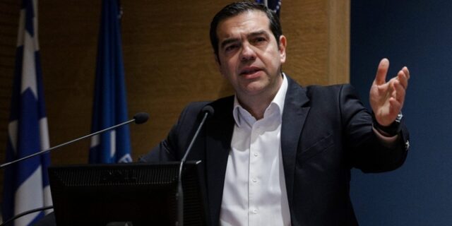 Τσίπρας: Δεν μπορείς να ζητάς αλληλεγγύη από την ΕΕ και να μη δείχνεις στα νησιά μας