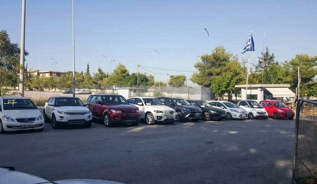 Θεσσαλονίκη: Συμμορία έκλεβε αυτοκίνητα συγκεκριμένης μάρκας