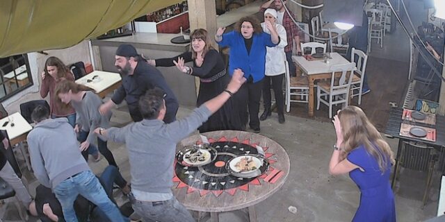 Best Friend’s Fear: “Τρελάθηκε” η Γωγώ Δελογιάννη – Οι αποψινές φάρσες