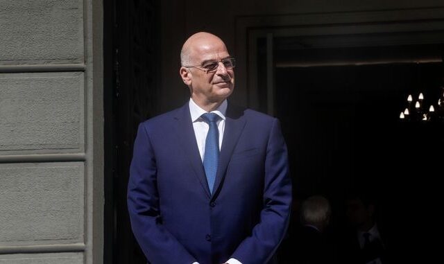 Επικοινωνία Δένδια – Σαμπάν και στήριξη του Καναδά στην Ελλάδα