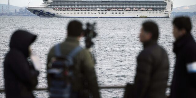 Κοροναϊός: 10 κρούσματα σε κρουαζιερόπλοιο με 3.700 επιβάτες στην Ιαπωνία