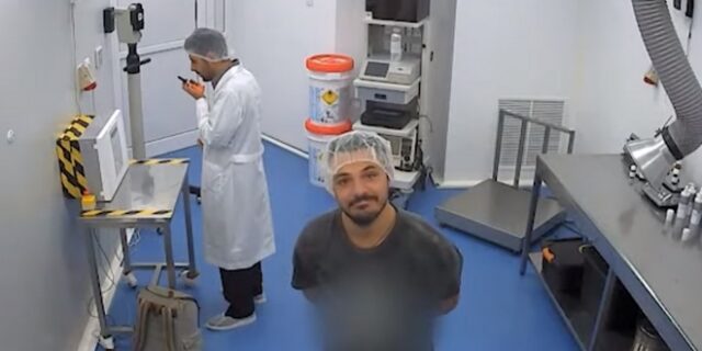 Best Friend’s Fear: Βραβείο αποτυχημένης φάρσας – Ο Κώστας Δόξας τους κατάλαβε αμέσως