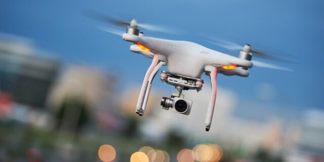 Τρίκαλα: Drone έριξε στις φυλακές κινητά τηλέφωνα