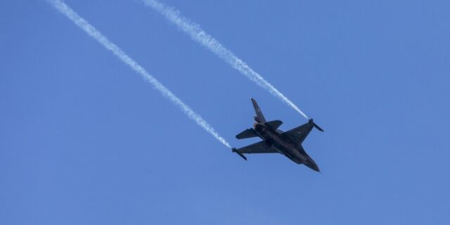Δεύτερη πτήση τουρκικών F-16 πάνω από τη Ρω