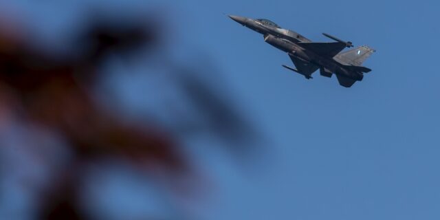 Νέες πτήσεις τουρκικών F-16 πάνω από Παναγιά και Οινούσες