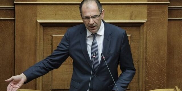 Στη Νιόν ο Γεραπετρίτης για το ραντεβού με την UEFA