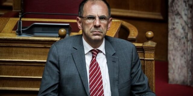 Το σχέδιο της κυβέρνησης για το ποδόσφαιρο