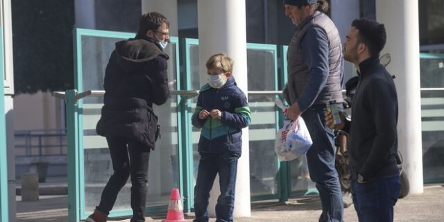 Κορονοϊός στη Θεσσαλονίκη: Απύρετοι η 38χρονη και ο γιος της
