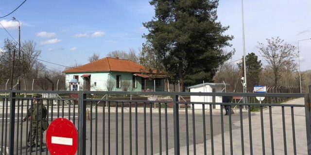 ΕΛ.ΑΣ. και Στρατός “σφραγίζουν” τα σύνορα – Με λεωφορεία μεταφέρουν οι Τούρκοι τους μετανάστες