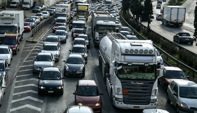 Κίνηση: Πού παρατηρείται μποτιλιάρισμα – LIVE ΧΑΡΤΗΣ