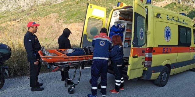 Σκηνές Φαρ Ουέστ στην Αρχαία Κόρινθο: Ένοπλη συμπλοκή αστυνομικών με ληστές – 2 τραυματίες