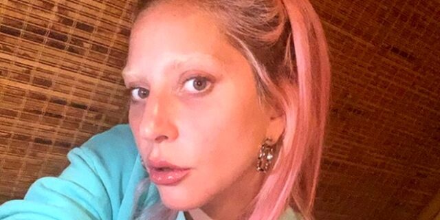 Lady Gaga: Κάπνιζε 40 τσιγάρα τη μέρα και το έκοψε “μαχαίρι”