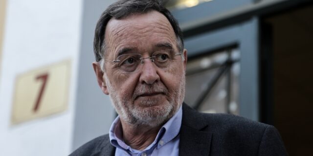 Ο Παναγιώτης Λαφαζάνης γράφει βιβλίο για το πρώτο εννιάμηνο της διακυβέρνησης ΣΥΡΙΖΑ