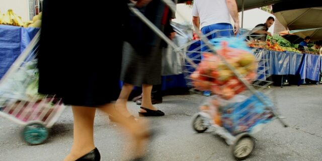 Κορονοϊός: Κανονικά θα λειτουργήσουν οι λαϊκές αγορές το Σάββατο και την Καθαρά Δευτέρα