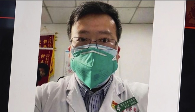 Κίνα: Η χήρα του γιατρού που συνελήφθη γιατί ενημέρωσε για τον κορονοϊό γέννησε ένα αγοράκι