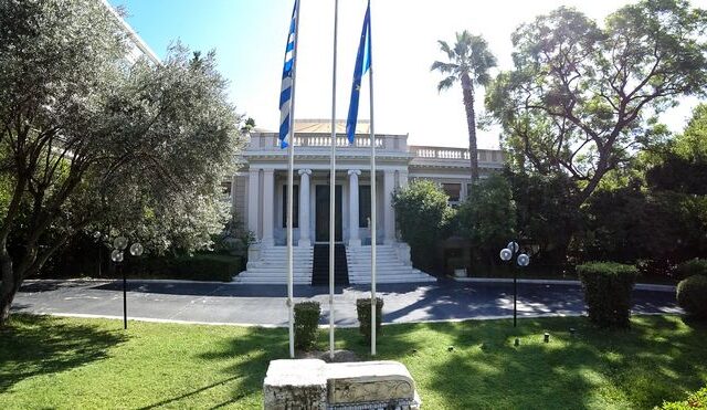 Κυβέρνηση: Οι αγορές εμπιστεύονται την κυβέρνηση και την ελληνική οικονομία