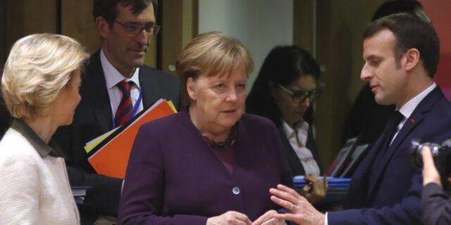 Μέρκελ-Μακρόν: Δηλώνουν πρόθυμοι να συναντηθούν με Πούτιν – Ερντογάν