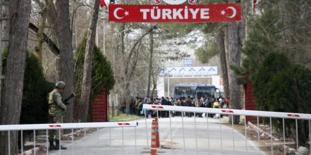 Η Ελλάδα λαμβάνει έκτακτα μέτρα στα σύνορα – Έκλεισε το τελωνείο στις Καστανιές Έβρου