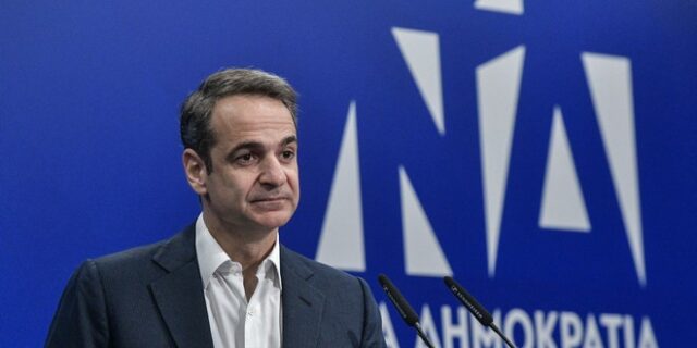 Μητσοτάκης για μεταναστευτικό: “Πολύ σοβαρό πρόβλημα για να γίνεται παιχνίδι στα χέρια πολιτικάντηδων”