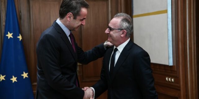 Μητσοτάκης σε Νεοφύτου: “Η Ελλάδα βρίσκεται σταθερά στο πλευρό της Κύπρου”