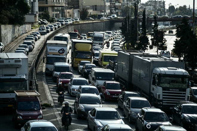 Απεργία στα μέσα μεταφοράς την Τρίτη: Χωρίς δακτύλιο το κέντρο της Αθήνας