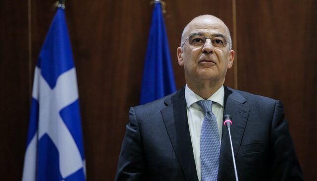 Δένδιας: Απαράδεκτο να χρησιμοποιούνται άνθρωποι δυστυχισμένοι για πολιτικούς στόχους