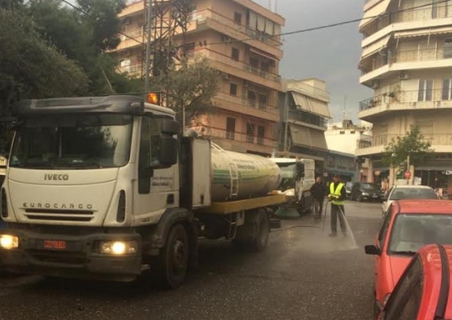 Δήμος Αθηναίων: Καθαρισμός δημόσιων χώρων σε Παγκράτι και Δουργούτι