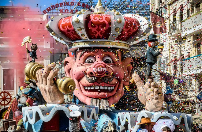 Καλοκαιρινό καρναβάλι στην Πάτρα – Το ανακοίνωσε ο Πελετίδης
