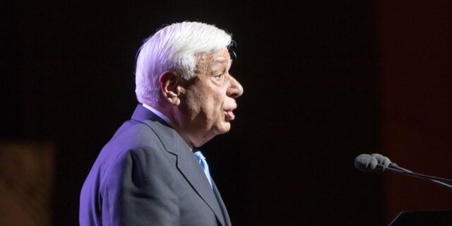 Συγχαρητήρια Παυλόπουλου σε Τζιτζικώστα για την εκλογή του ως Πρόεδρος της ΕτΠ