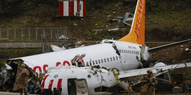 Τουρκία: Δραματικές μαρτυρίες για το δυστύχημα – “Το αεροπλάνο είχε κομματιαστεί”