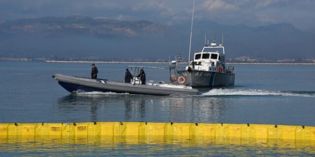Ρύπανση στον Πειραιά από δεξαμενόπλοιο – Συνελήφθη ο πλοίαρχος