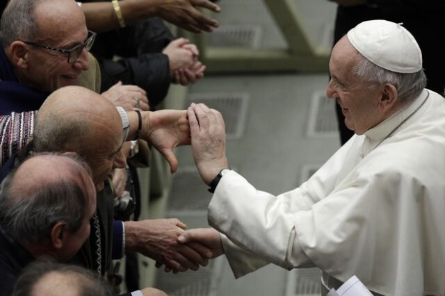 Κοροναϊός: Ο πάπας Φραγκίσκος προσεύχεται “για τους Κινέζους αδελφούς”