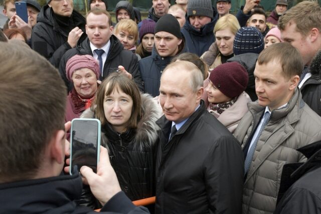 Πούτιν: Παραδέχθηκε ότι είναι δύσκολο να ζεις με 160 ευρώ