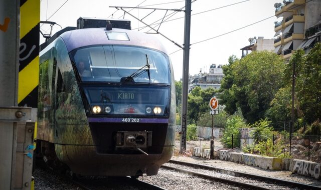 Προαστιακός: Αναστέλλονται δρομολόγια λόγω βλάβης σε υποσταθμό