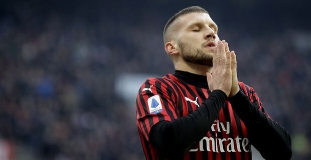 Φιορεντίνα – Μίλαν 1-1: Ο καυτός Ρέμπιτς δεν ήταν αρκετός