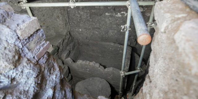 Ιταλία: Παρουσιάστηκε η σαρκοφάγος του μυθικού Ρωμύλου