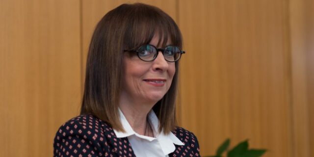 Με θρησκευτικό όρκο θα ορκιστεί η Αικατερίνη Σακελλαροπούλου