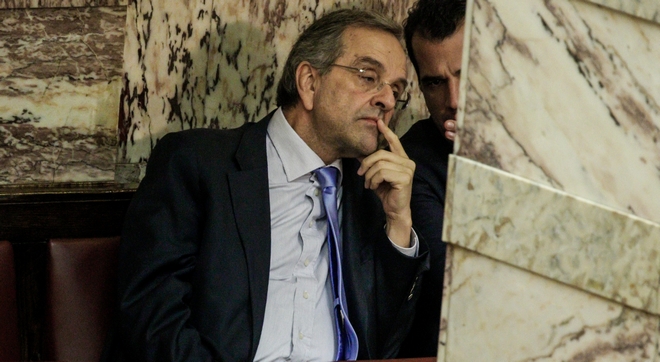 Η αμηχανία του Μαξίμου και τα αδιέξοδα του Αντώνη Σαμαρά