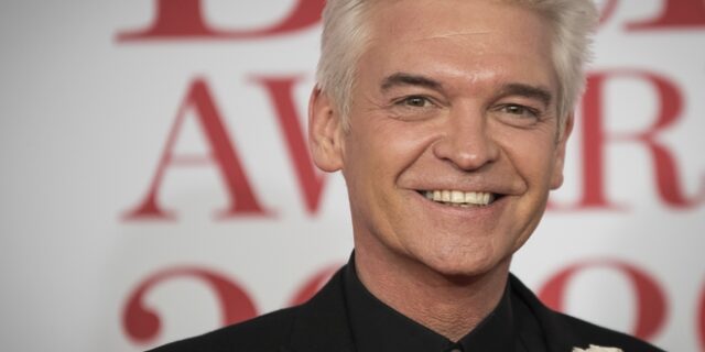 Phillip Schofield: Ο διάσημος παρουσιαστής αποκάλυψε ότι είναι γκέι μετά από 27 χρόνια γάμου